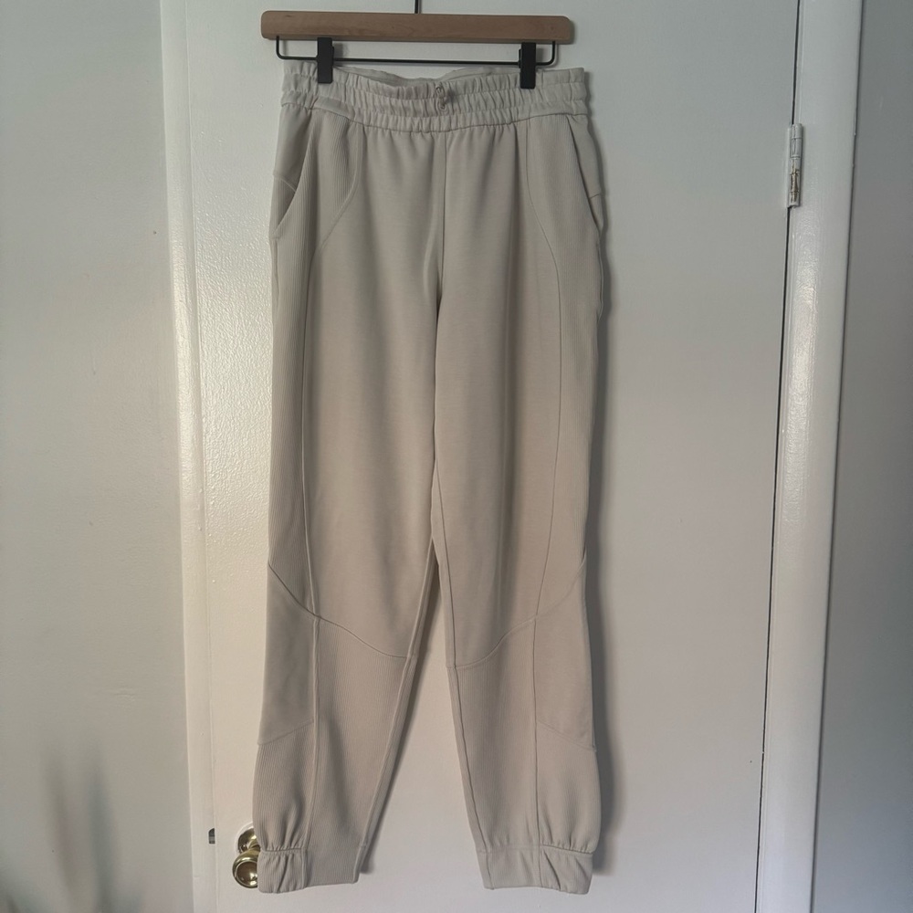 Lululemon Brushed Softstreme Joggers NWOT